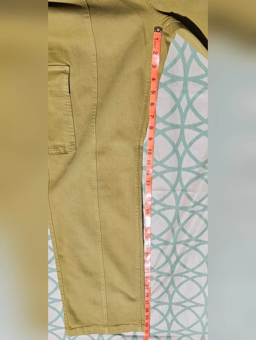 Judy Blue High Rise Cargo Straight-Leg Jean in Matcha Green Size 15/32 NWT - Picture 14 of 14